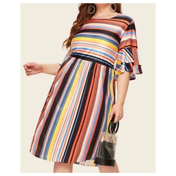 ➕Multicolor Flare Sleeve Dress - Picture 5 of 6